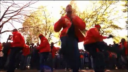 Steppin&#039; Bande-annonce VF