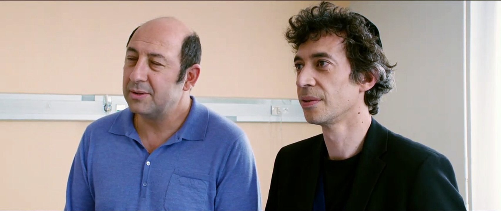 Des gens qui s'embrassent Extrait vidéo (6) VF