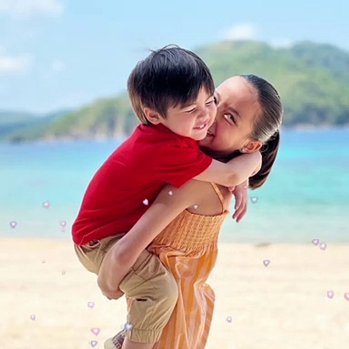 Zia and Sixto siblings love