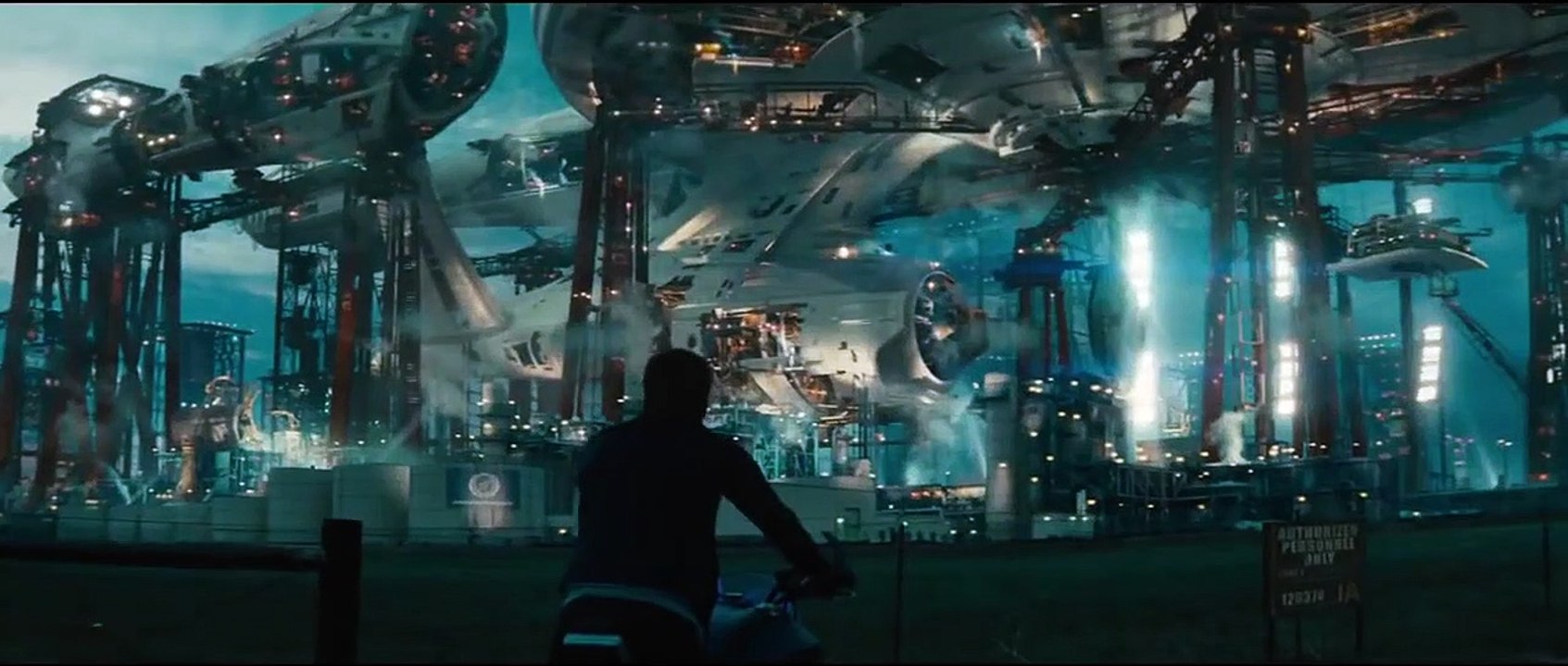 Star Trek Sans Limites : Spot TV - "Last Resort"