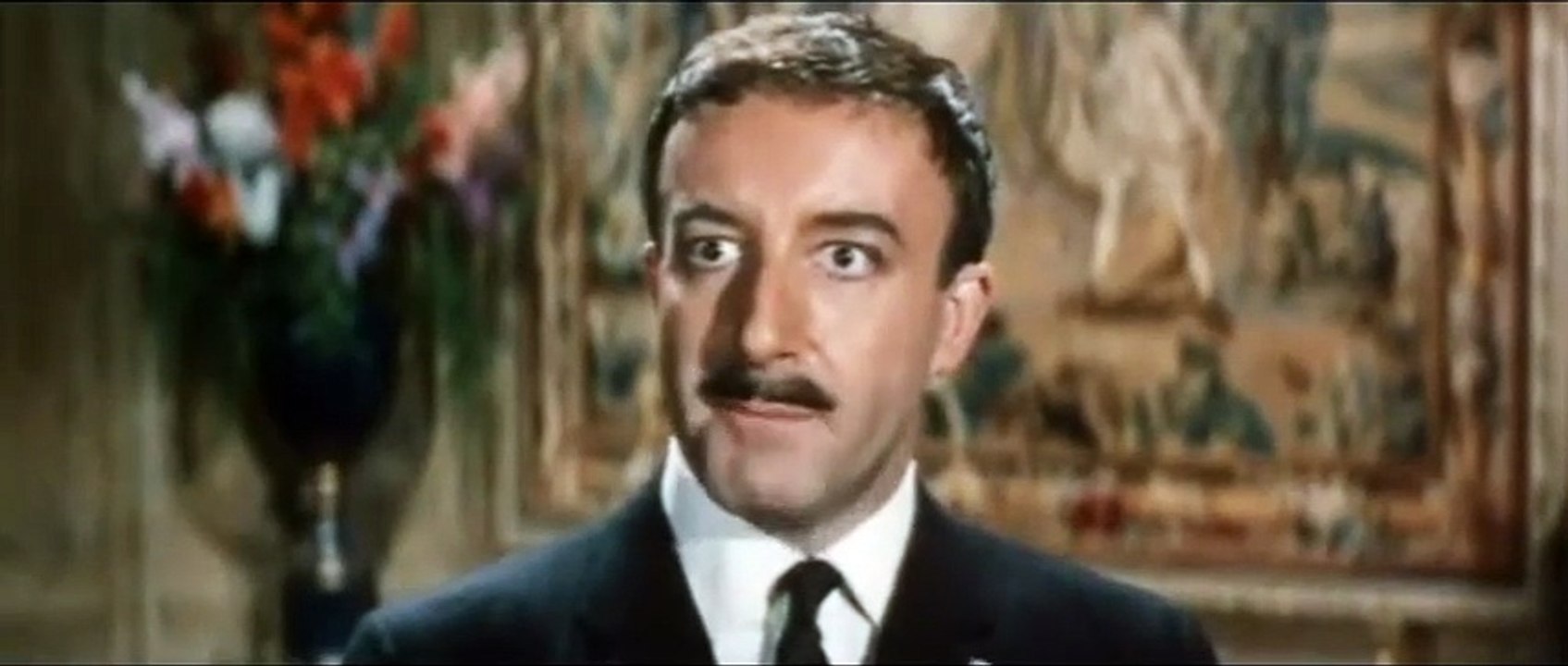 Quand l'inspecteur s'emmêle Bande-annonce VO