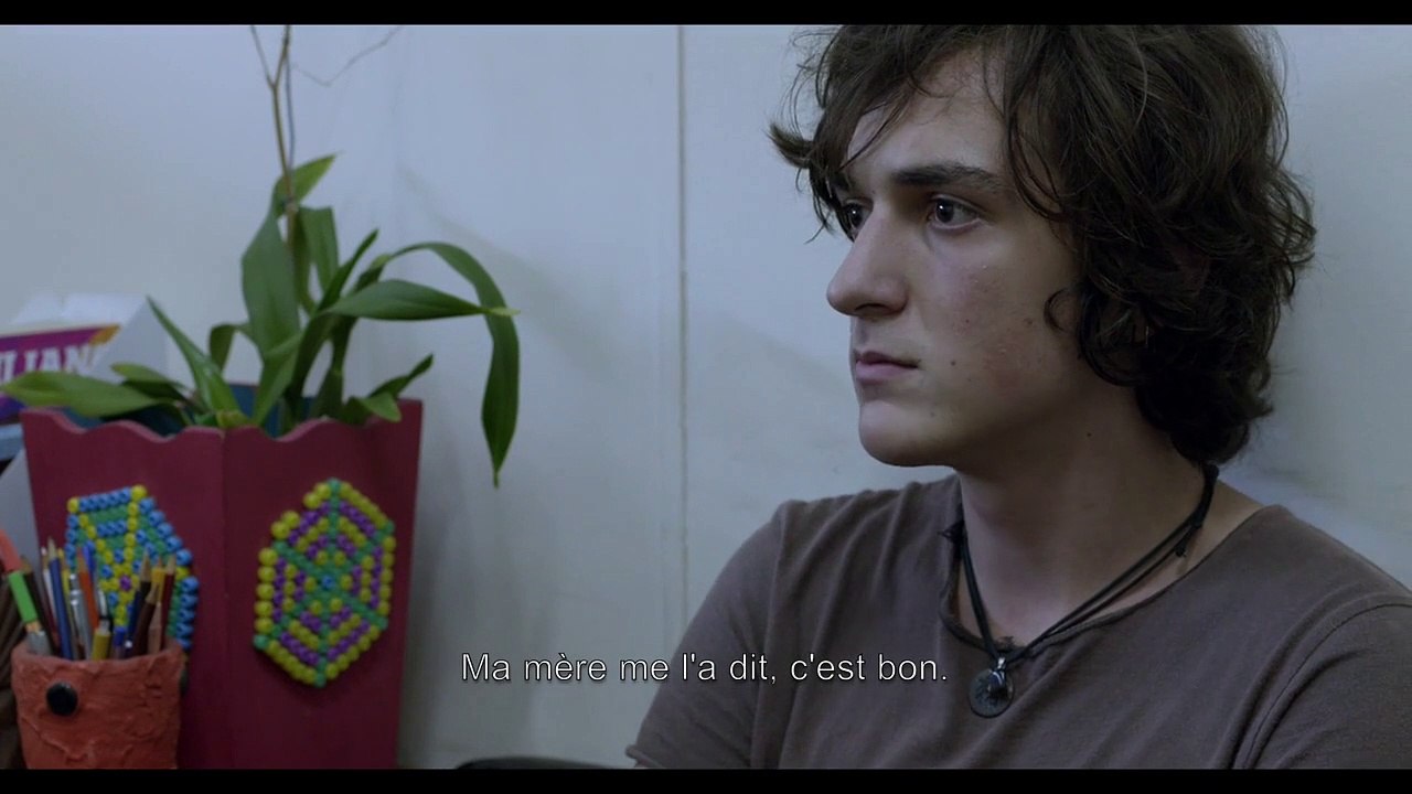 D'une famille à l'autre - EXTRAIT VOST "Je sais que j'ai été adopté"