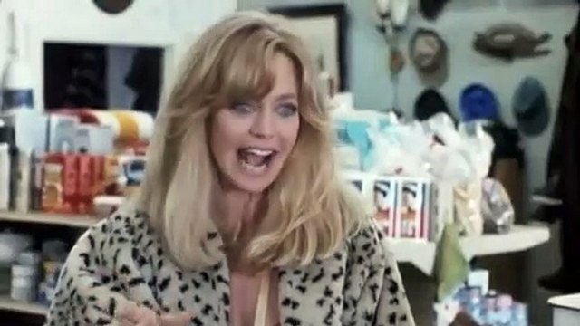 Fais comme chez toi Bande-annonce VO