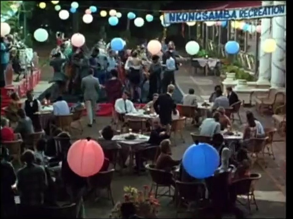 Un Anglais sous les tropiques Bande-annonce VO