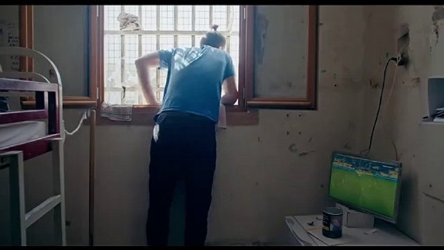 Des hommes - EXTRAIT VF Le foot