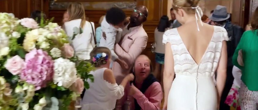 C'est quoi cette famille?! - EXTRAIT La famille de Bastien