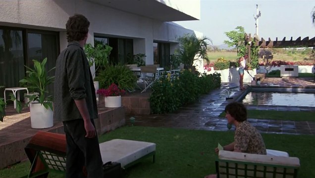 Le Jeu du faucon - EXTRAIT VOST Le courrier secret de la CIA