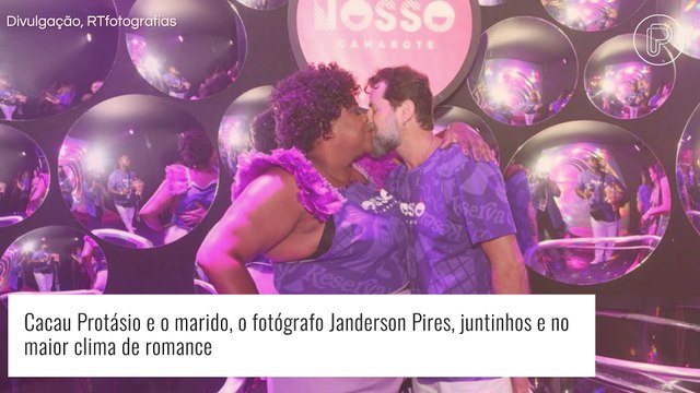 Carnaval 2022: casais beijam muito nos primeiros dias na Sapucaí. Confira as fotos!