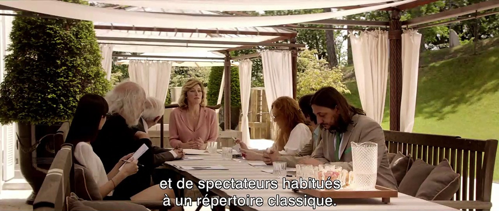 Les Opportunistes - EXTRAIT VOST "La programmation du théâtre"