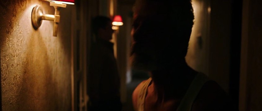 Don't Breathe - La maison des ténèbres - EXTRAIT VOST Le couloir