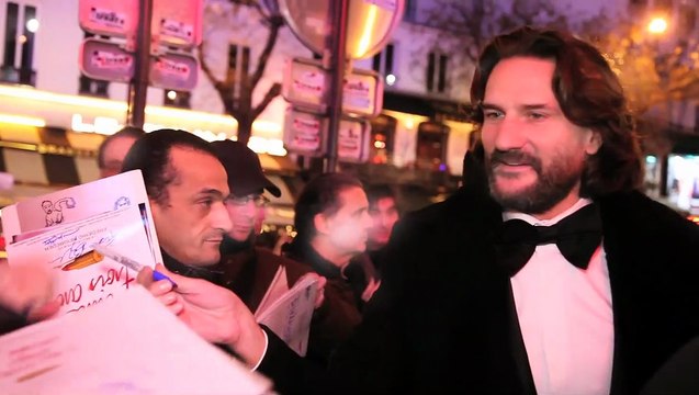 L'Amour dure trois ans Reportage VF