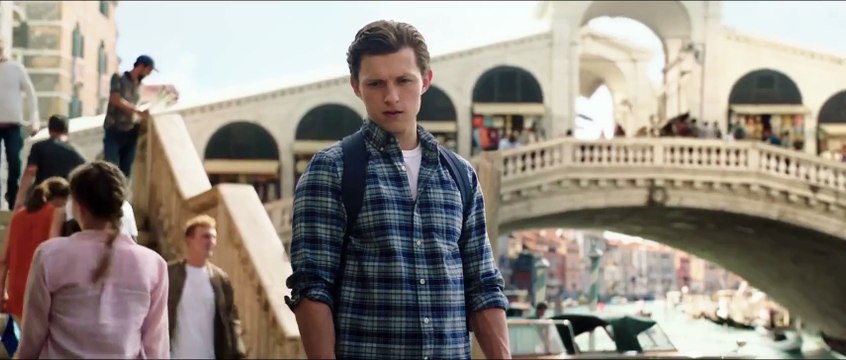 Spider-Man: Far From Home EXTRAIT VO Monstre d'eau
