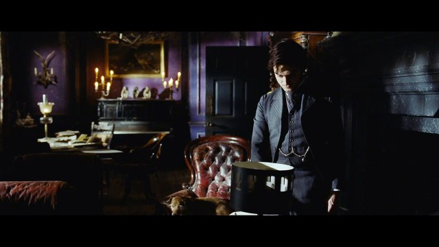 La Dame en noir Bande-annonce VO