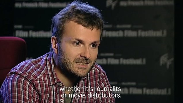 Huit fois debout (vost)