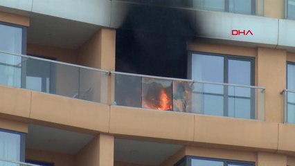 Kartal'da 34 katlı binanın 21. katında yangın