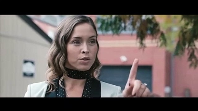 Below Her Mouth Bande-annonce VO