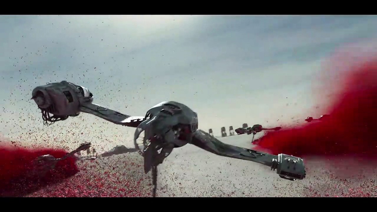 Star Wars - Les Derniers Jedi BONUS "La planète Crait de l'attraction Star Tours"