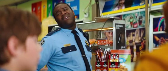 Good Boys EXTRAIT VF "Thor se fait arrêter"