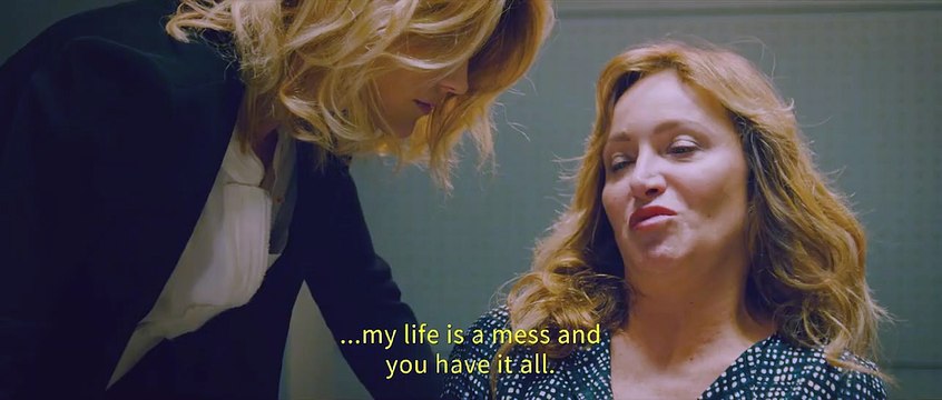 Des Porto Ricains à Paris - EXTRAIT VF L'interrogatoire