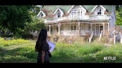 Falling Inn Love Bande-annonce VF