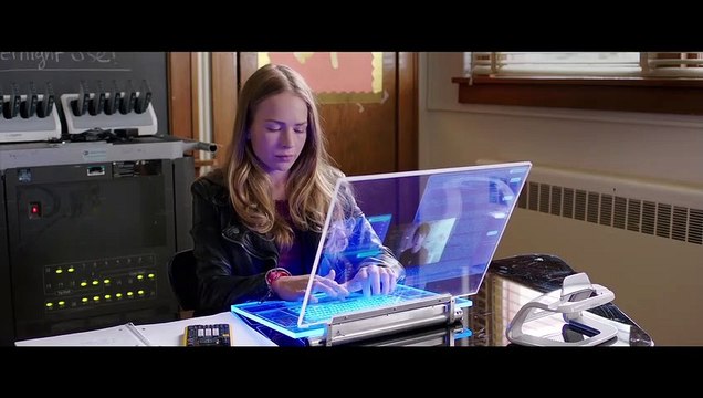 Un Monde entre nous Bande-annonce VF