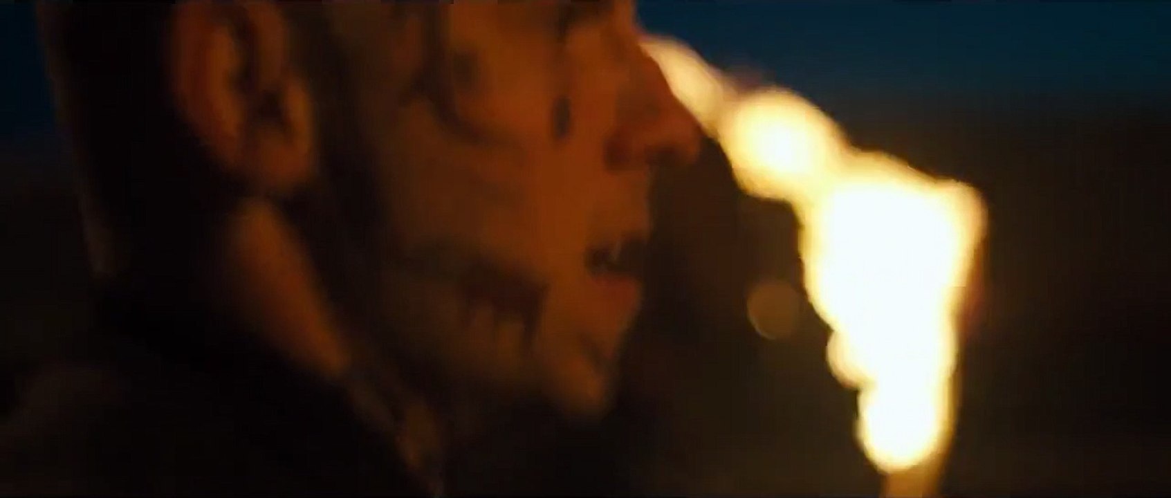 Skin EXTRAIT VO "Manifestation"