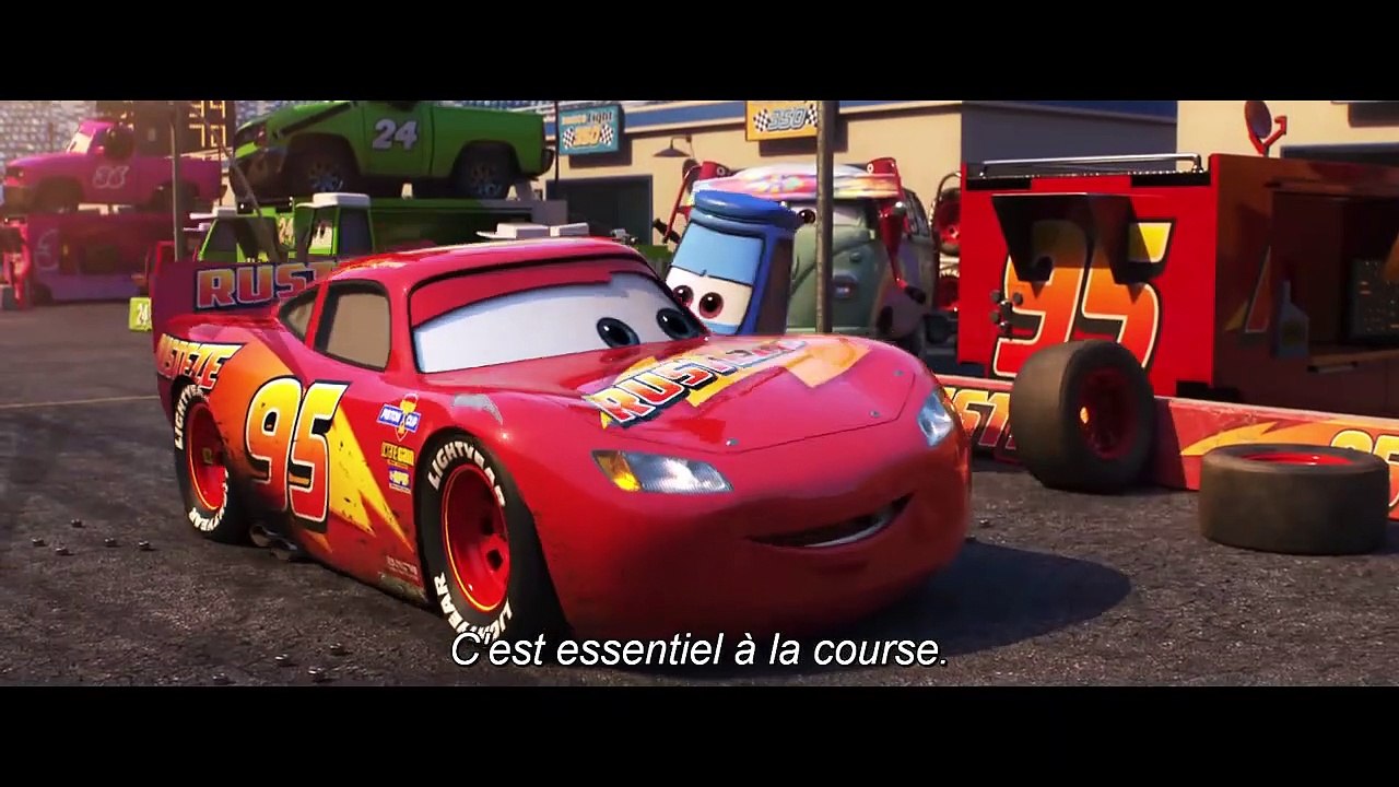 Cars 3 BONUS "Reportage : prêts pour la course"