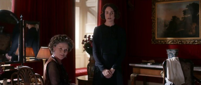 Downton Abbey EXTRAIT VF Rencontre avec Lucy Smith