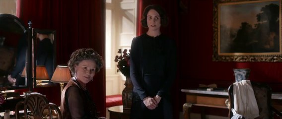 Downton Abbey EXTRAIT VF "Rencontre avec Lucy Smith"