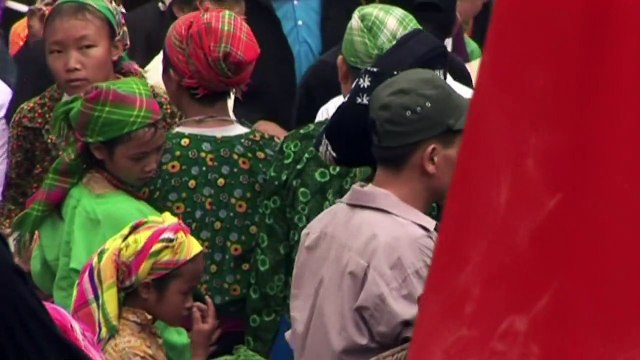 Viet Nam - Pays des dix mille printemps Bande-annonce VF