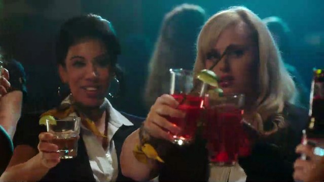 Pitch Perfect 3 EXTRAIT VO Un toast pour les Bellas