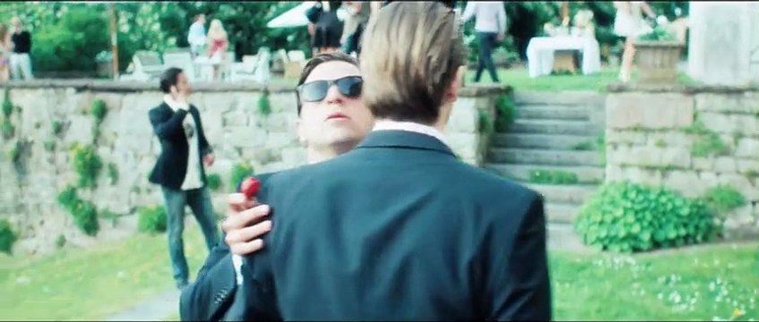 Easy Money Bande-annonce VO