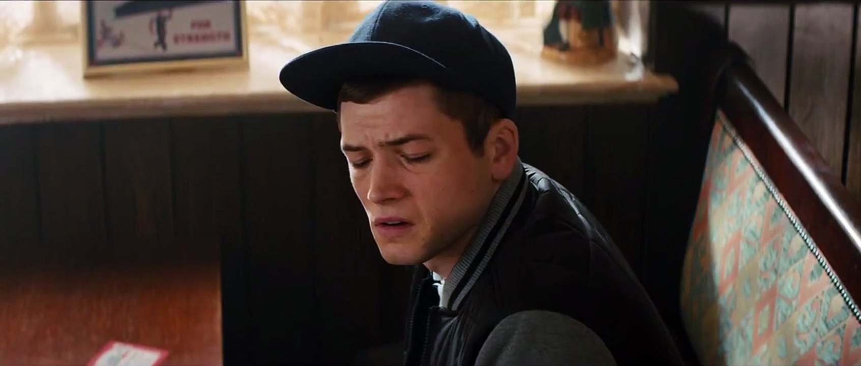 Kingsman : Services secrets - EXTRAIT VOST "Bagarre dans le bar"