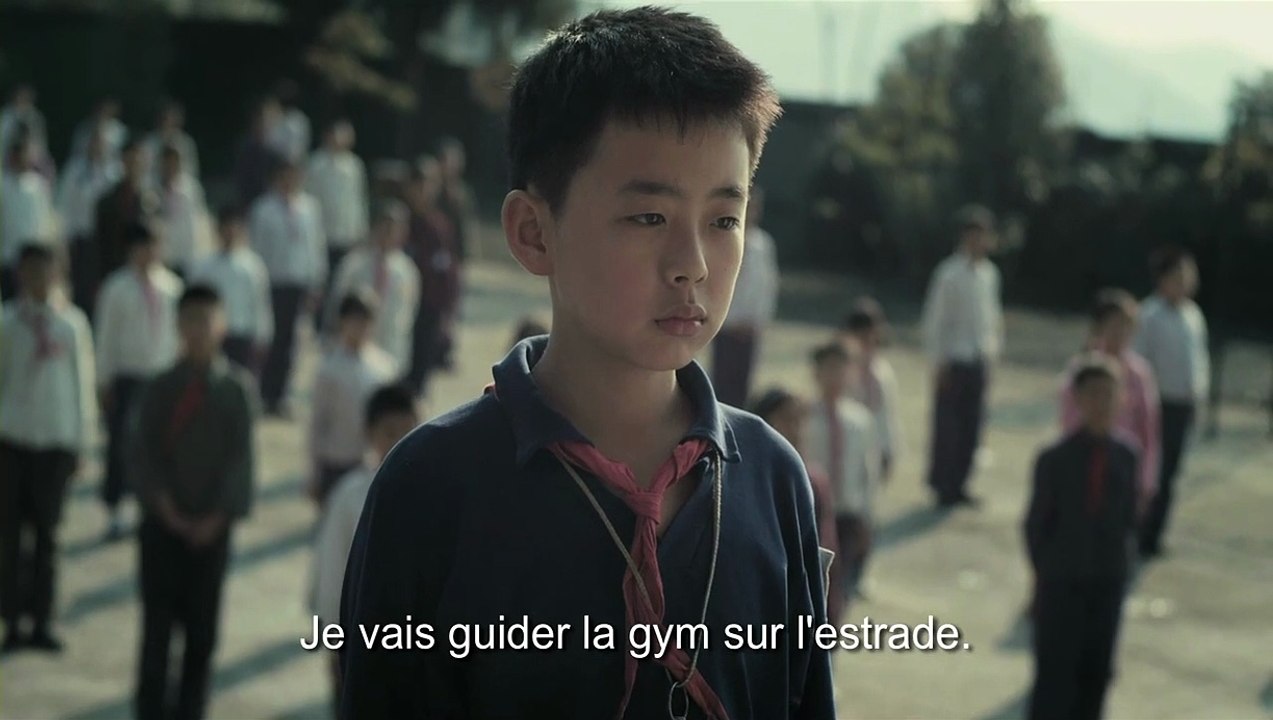 11 fleurs Bande-annonce VO