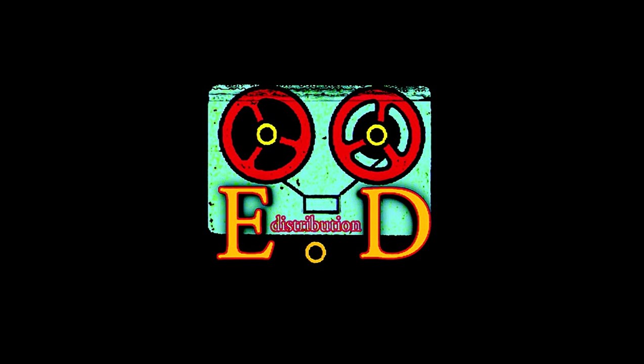 De l’autre côté de la porte Bande-annonce VO