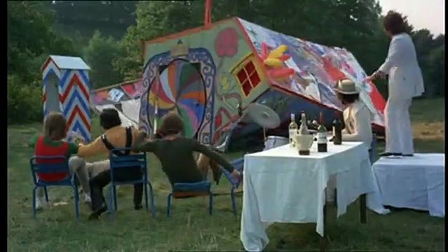 Les Bidasses en folie Bande-annonce VF