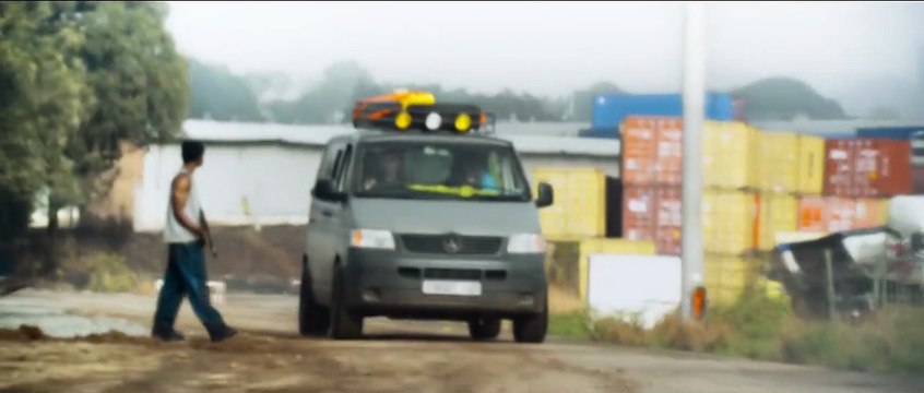 Chappie - EXTRAIT VOST C'était pas de notre faute