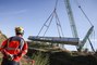 VIDEO. Les coulisses de la pose du nouveau pont-rail de la ligne Tours-Loches