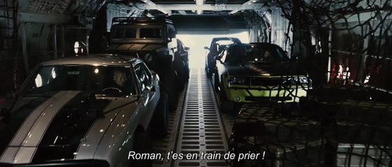 Furious 7 - EXTRAIT VOST "Largués par avion"
