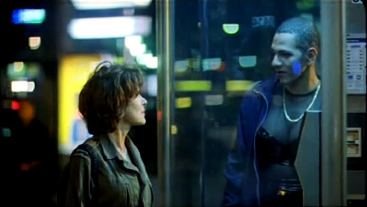 Change-moi ma vie Extrait vidéo (4) VF