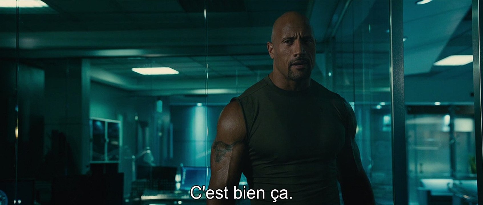 Furious 7 - EXTRAIT VOST "Hobbs découvre Shaw dans son bureau"