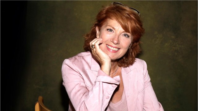 FEMME ACTUELLE - Véronique Genest : ces deux chroniqueurs de Touche pas à mon poste qu’elle trouve stupides