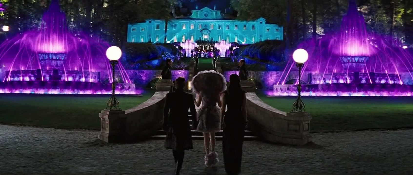 Hunger Games - L'embrasement Extrait "Arrivée à la soirée des vainqueurs"