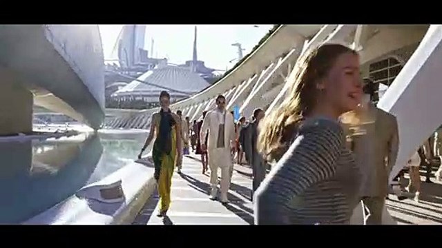 À la poursuite de demain Bande-annonce (3) VF