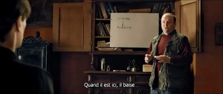 Bonté Divine - EXTRAIT VOST Ses parents ne l'aiment pas