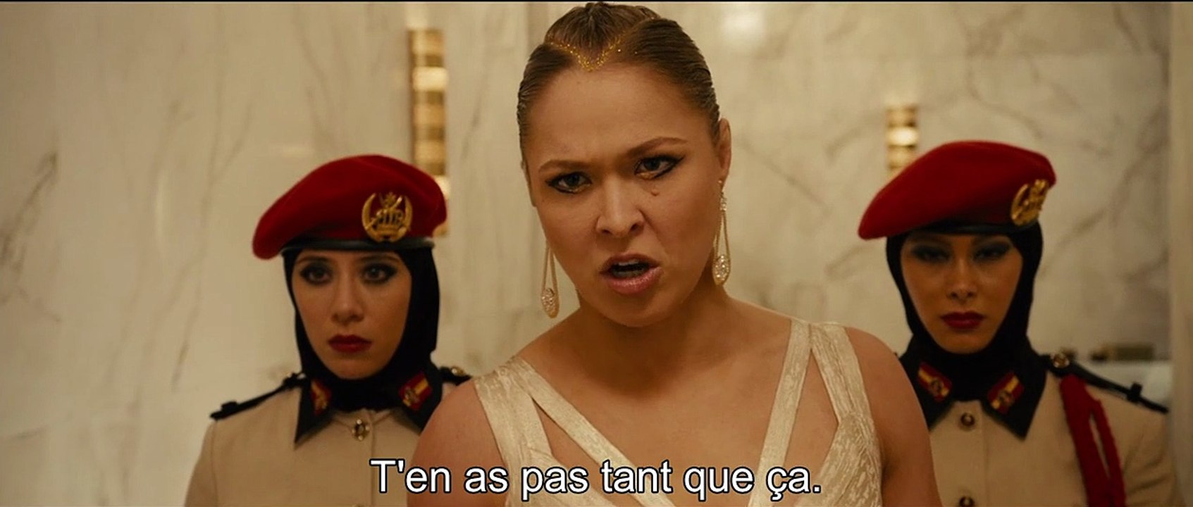 Furious 7 - EXTRAIT VOST "Combat entre Letty et la garde du corps du Prince"