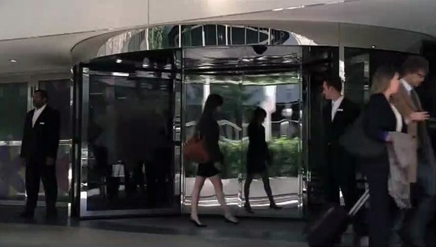 Jeune et jolie Scènes coupées