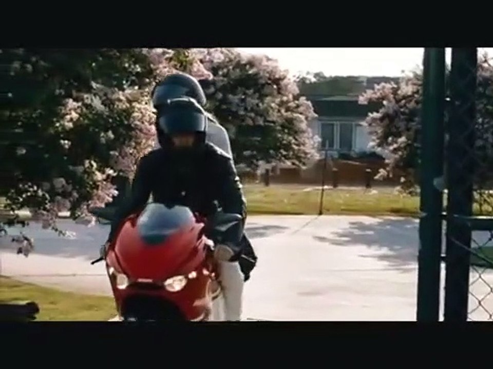 Expendables : unité spéciale - Statham se met au basket (ou presque)...