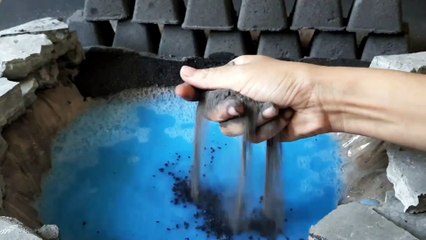 Crunchy Charcoal Sand Cement Blue Pool Water Crumble Cr: Fin Fin ASMR