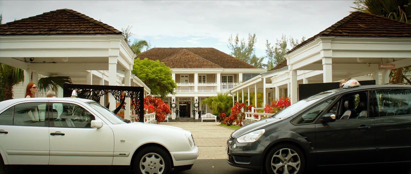 Belle comme la femme d'un autre - EXTRAIT "Vous me suivez ?"